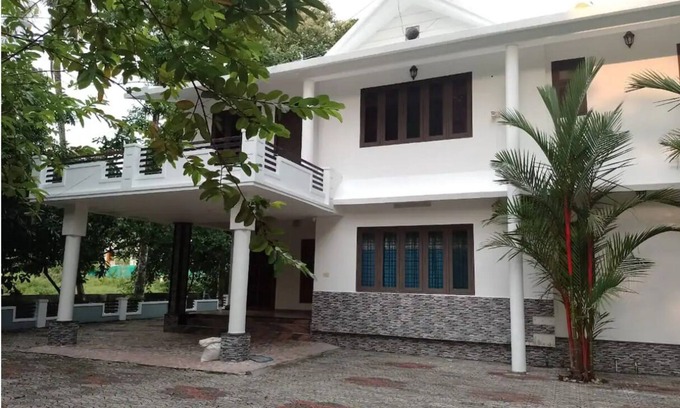 Pala Villa | Kayyany's Villa - A Large Family Homen