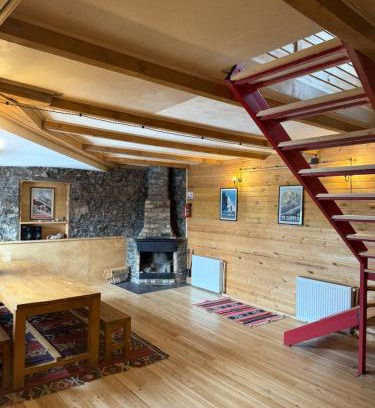 Stepantsminda House | Kazbegi Hut