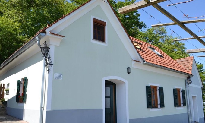 Fehring Apartment | Kellerstöckl Gutmann Fehring - Ferienwohnung im Dachgeschoss