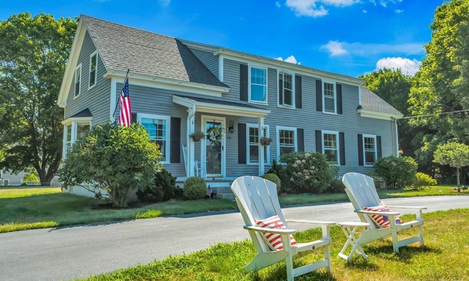 Kennebunk House | Kennebunk's Charming Beach Home