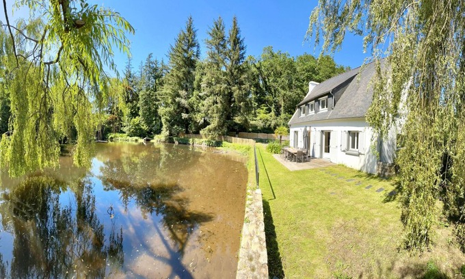 Saint-Pierre Ski Chalet | *Ker Lenn* au bord d'un étang, jolie propriété
