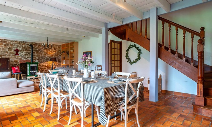 Quimperle House | Kerfeunteun - Grande maison à 15min de la plage