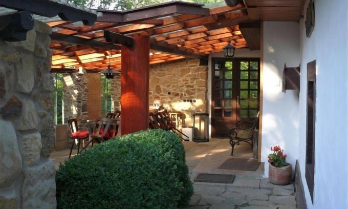 Kvasiny House | Kern by Interhome