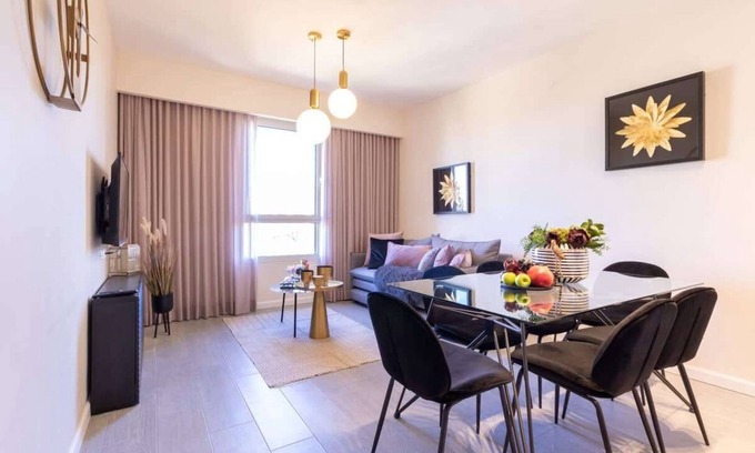 Mamilla Apartment | King David Luxury 2BR/Parking/View Old City
