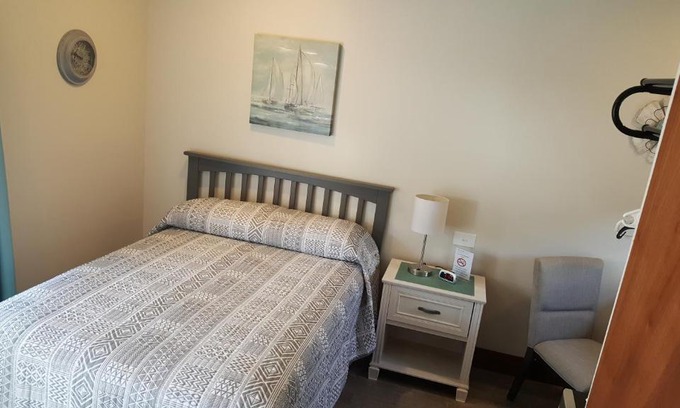 Phillipston Hotel | King Phillip motel