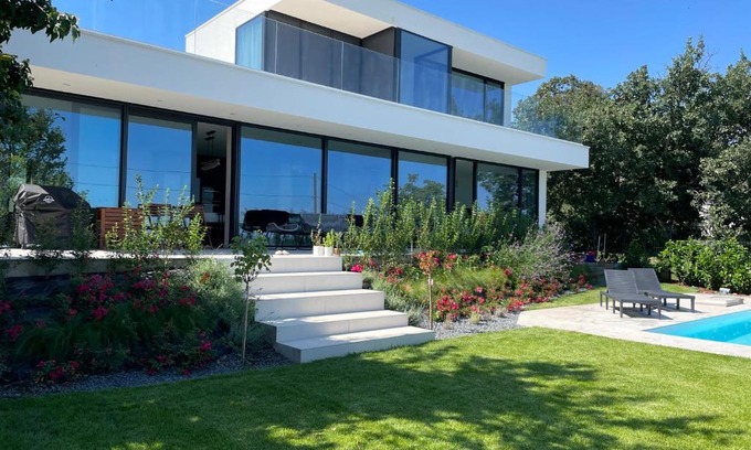 Balatonalmadi Villa | Kisfaludy Residence