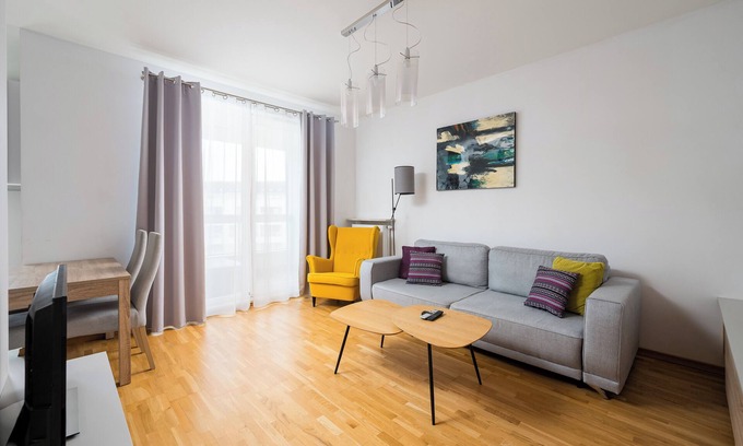 Powazki Apartment | Kolska Superior Apartment