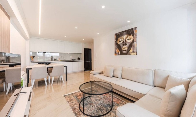 Tirana Apartment | Kondo Stays - Mumba Apartment 1