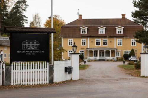 Leksand House | Korstäppans Herrgård