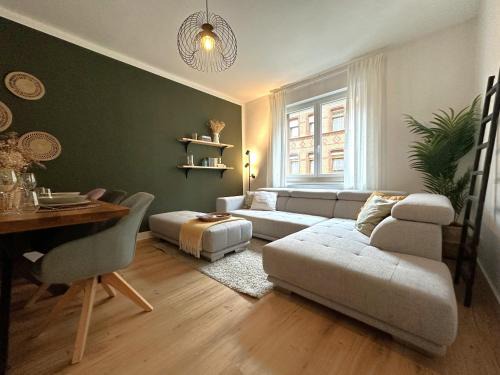 Lutzel Apartment | Kostenloses Parken - Altstadtnah - 100m Mosel - K-1-M