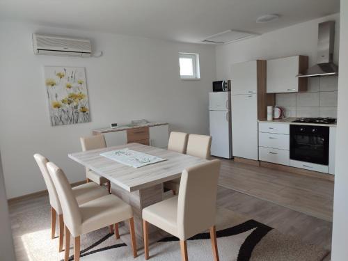 Svajcarnica Apartment | Kuća za odmor Balera