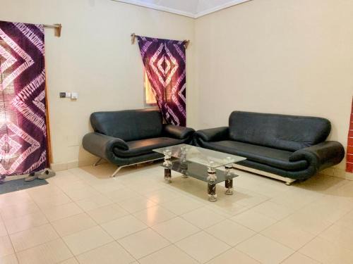 Gunjur Bed & Breakfast | Kuba Lodge