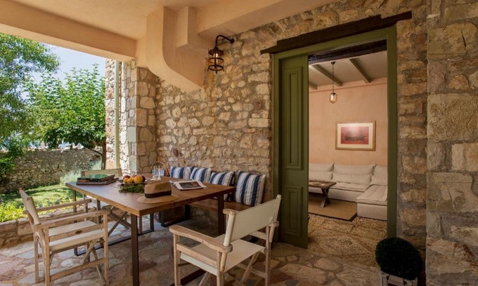 Kiparissia House | Kyparissia Old Town Lodge with amazing sea view