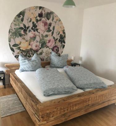 Happurg Apartment | Ländliche Fewo Rose, 4km zum Stausee