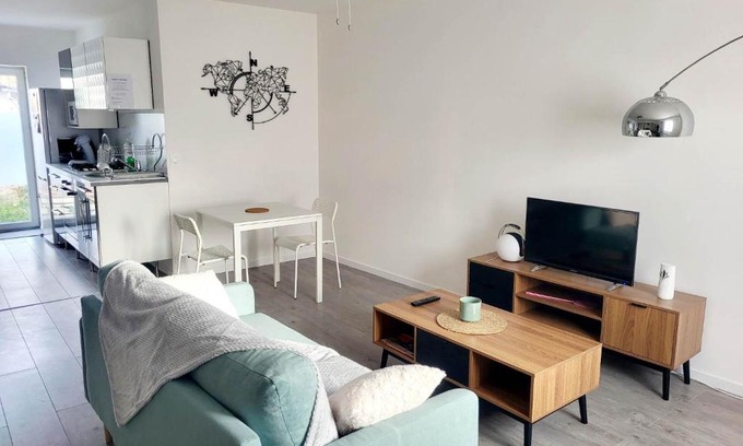 Saint-Laurent-Nouan Apartment | L'appart du centre