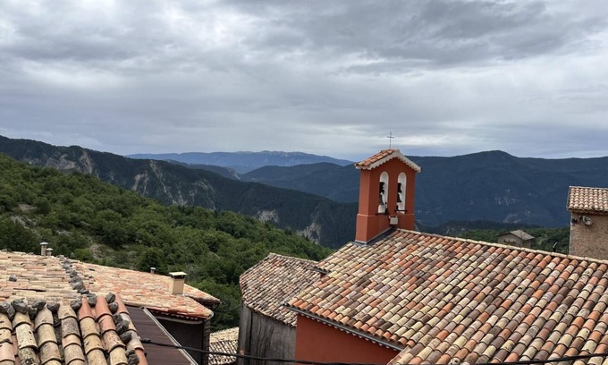 Auvare House | L'Auvarois 1 - AUVARE