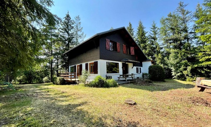 Saint-Sauveur-Camprieu Ski Chalet | L'Ecrin des neiges