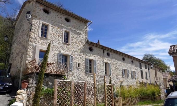Comps-sur-Artuby Bed & Breakfast | L'Unicorne Bed & Yoga haut var