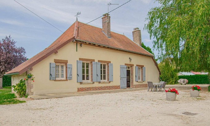 Montfey House | La Brosse Fleury - MONTFEY