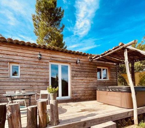 Saint-Jean-du-Gard Bed & Breakfast | La cabane du Mas gnolia