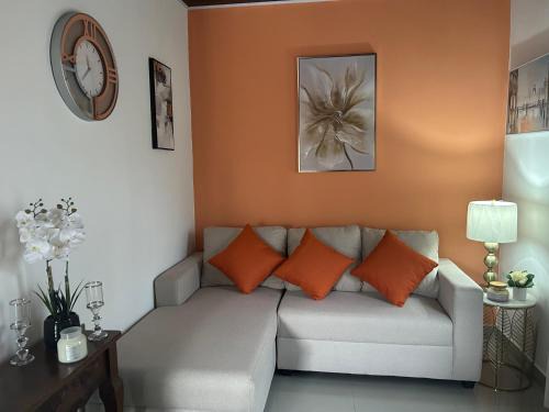 Siguatepeque House | La casa de la H, entre pinos