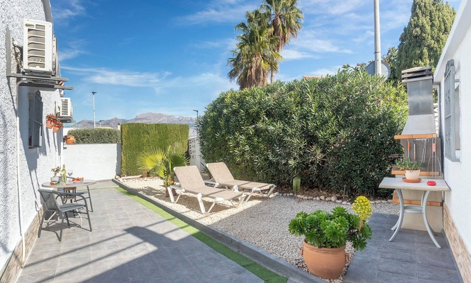 El Albir House | La Casita del Albir, large patio, barbecue, views, relax Near beach and mountain