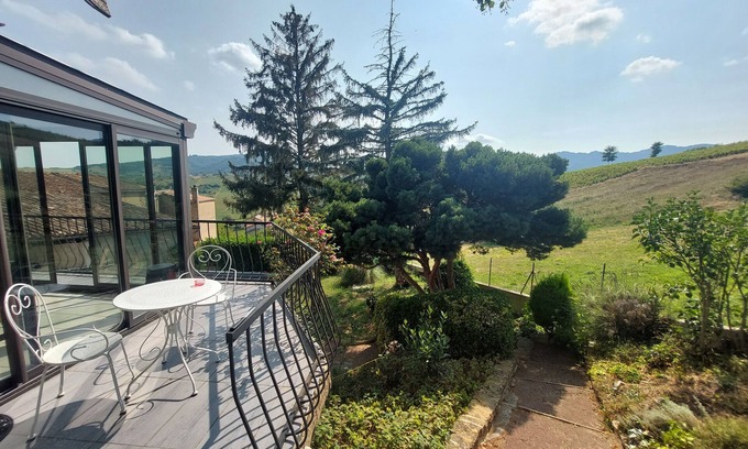 Le Perreon House | La Commanderie - Demeure de Charme Avec Piscine au Cœur du Beaujolais