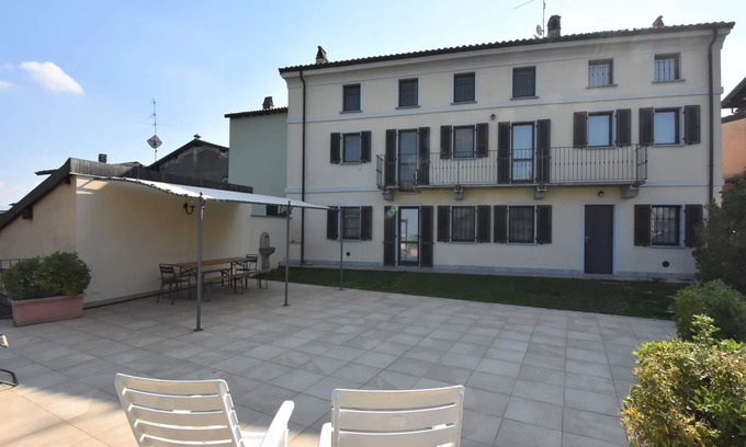 Castana House | La Corte Bricca (Casa Padronale) by Interhome