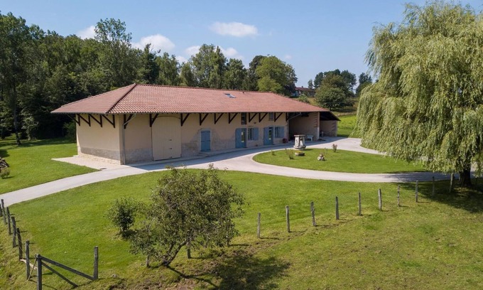 Coligny House | La Ferme de Bocarnoz