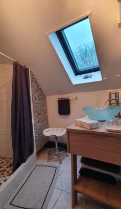 Chaufour-Notre-Dame Bed & Breakfast | La Fontaine