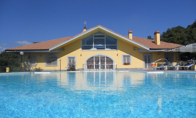 Zona XLIX Santa Maria di Galeria Apartment | LA GINESTRA Suite In Farmhouse Il Casale Delle Ginestre