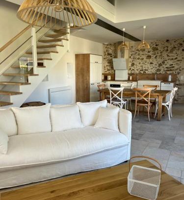 Soulaines-sur-Aubance House | La grange d'Elise