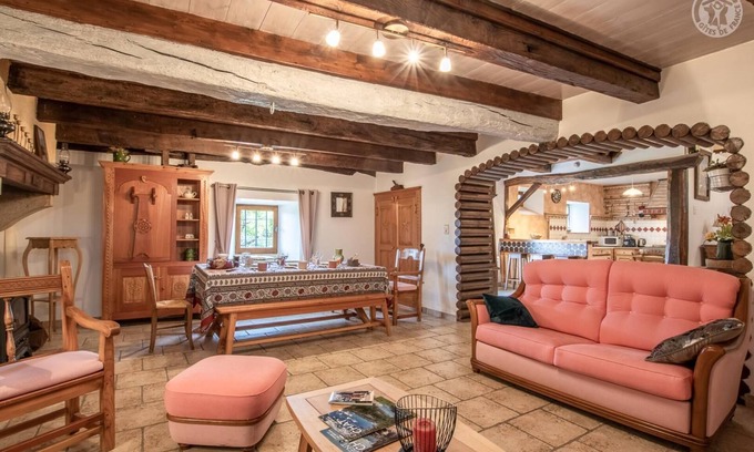 Traize House | LA Grange - Traize - Gîte