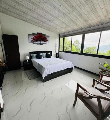 Peradeniya House | La Isla Homestay