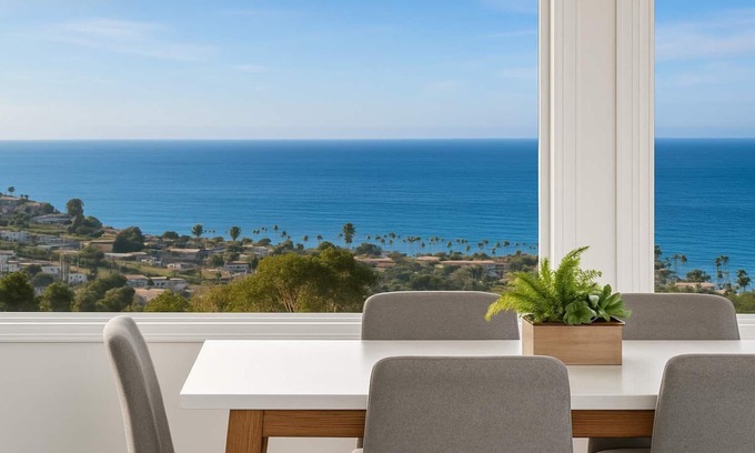 Country Club House | La Jolla Hilltop Haven with Ocean Views and Spa