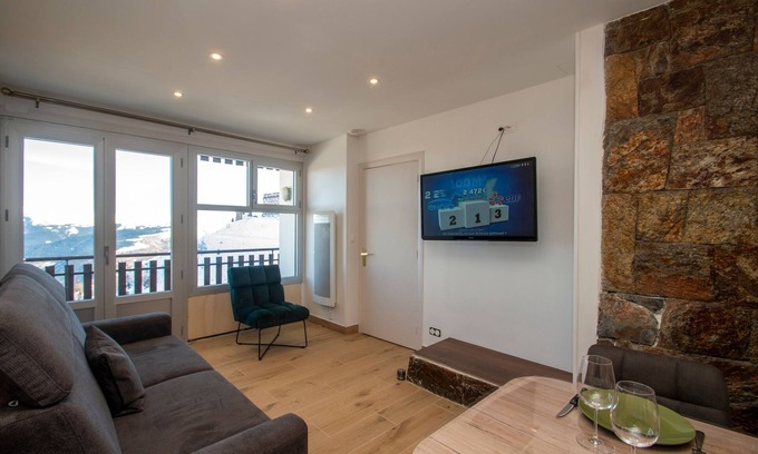 Cadeilhan-Trachere Apartment | La Ludette - Pied des pistes à Pla d'Adet