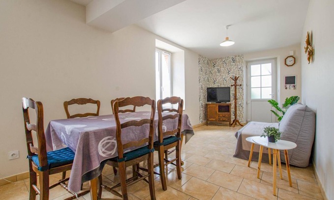 Crancey House | La Maison d'à côté - CRANCEY