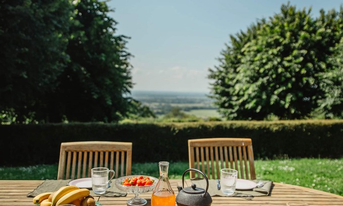Beuvron-en-Auge Cottage | La Maison Pomme-Charming house in Normandy, panoramic view, garden & swimming pool