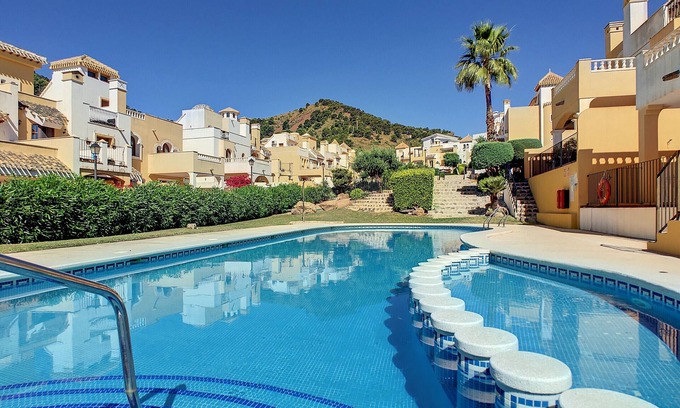 El Beal Ski Chalet | La Manga Club house, Wifi, communal pool
