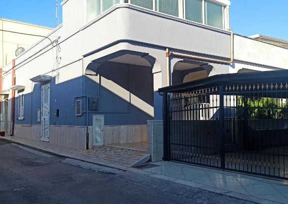 Montalbano House | La Mia terra