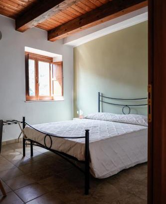 Oriolo Apartment | La Portella Quiet Residence