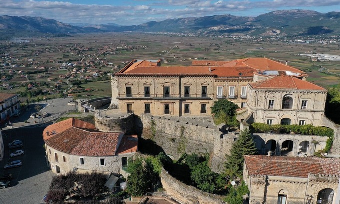 Teggiano Other | La Romantica Castello Macchiaroli, the magic of a medieval castle