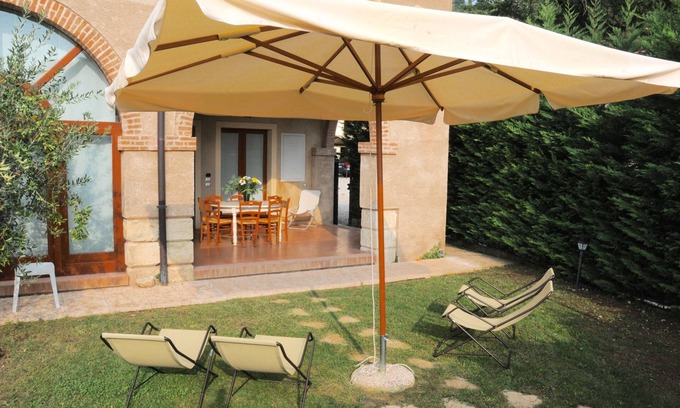 Colognola ai Colli Villa | La Stalla, Old Venetian Villa with pool, in quiet art tourist area