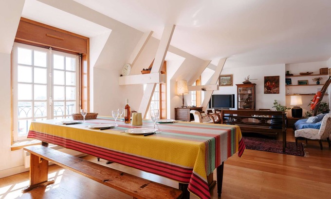 La Trinite-sur-Mer Apartment | La Trinité/Mer - 4-room apartment -100m²-Port view-Wifi