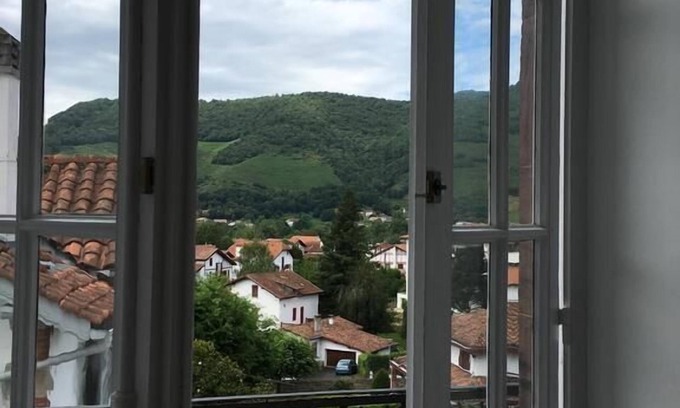 Saint-Jean-Pied-de-Port House | La Villa Esponda