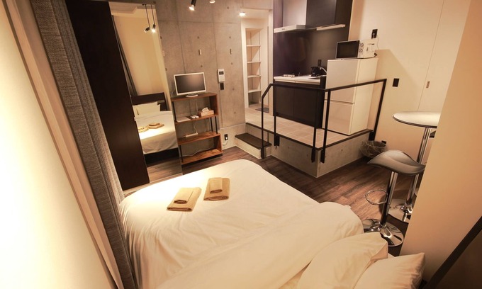 Honmachi Apartment | LA101西新宿5丁目駅から徒歩3分。新しく快適、便利な立地のお部屋です。