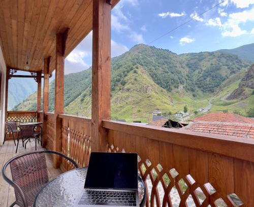 Stepantsminda House | Labarum Guesthouse