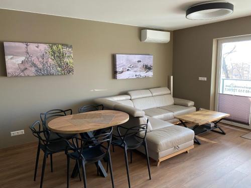Dziwnow Apartment | Lagomar Lux Family Room Apartamenty & Spa