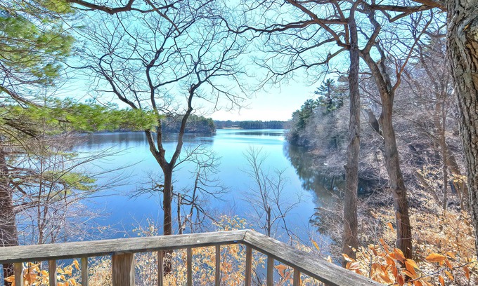Framingham House | Lake Cochituate Waterfront Home