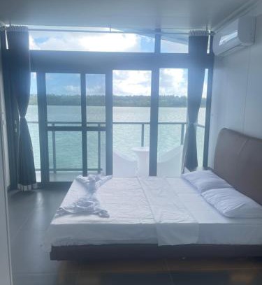 Port Vila Villa | lake view apartment 湖畔别墅